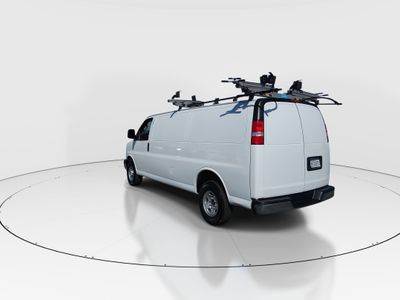 2022 Chevrolet Express Cargo Van - Photo 5