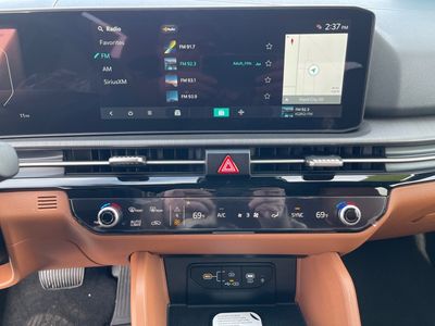 2026 Kia Sportage — photo 11 view