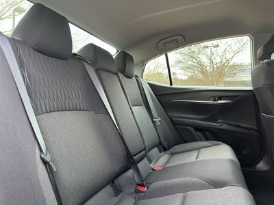2025 Toyota Camry - Photo 28
