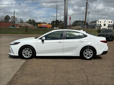 2025 Toyota Camry - Photo 4