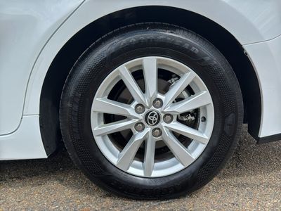 2025 Toyota Camry - Photo 11