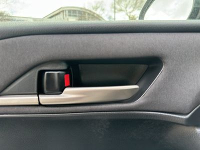 2025 Toyota Camry - Photo 20