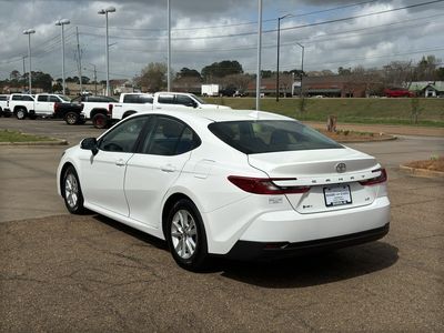 2025 Toyota Camry - Photo 5
