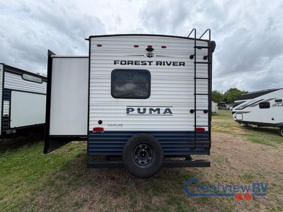 2025 Palomino Puma - Photo 10