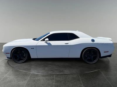 2022 Dodge Challenger — detail view