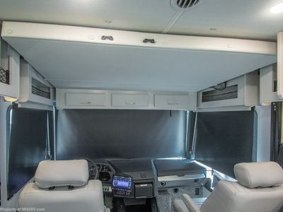 2026 Holiday Rambler Invicta - Photo 5