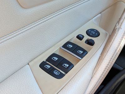 2018 BMW 5 Series - Photo 23