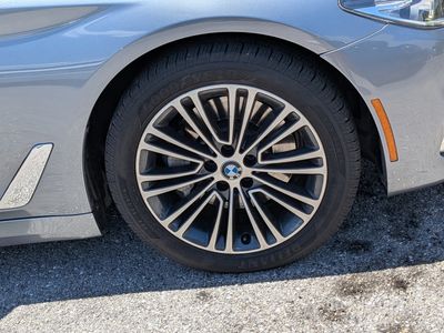 2018 BMW 5 Series - Photo 11