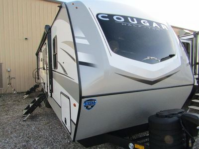 2025 Keystone Cougar - Photo 2