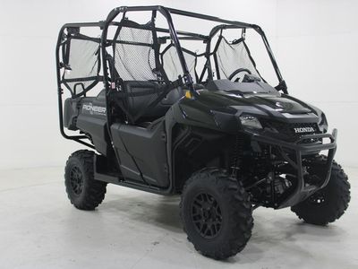 2026 Honda Pioneer 700 - Photo 1