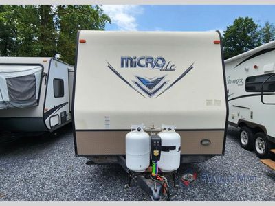 2017 Forest River RV Flagstaff Micro Lite - Photo 4