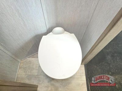 2023 Momentum M-Class 351MS - Photo 33