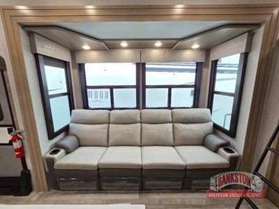 2023 Momentum M-Class 351MS - Photo 19