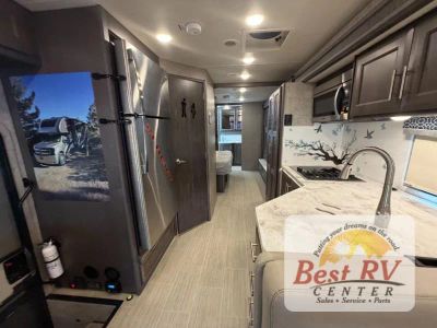 2022 Thor Motor Coach Magnitude - Photo 19