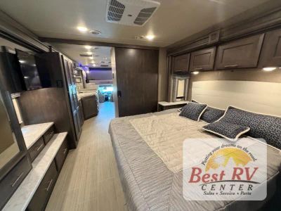 2022 Thor Motor Coach Magnitude - Photo 65