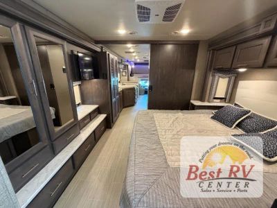 2022 Thor Motor Coach Magnitude - Photo 63
