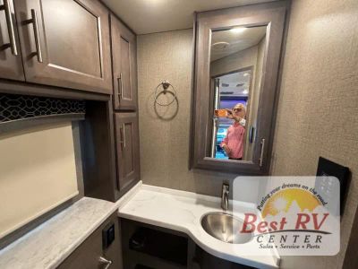2022 Thor Motor Coach Magnitude - Photo 39