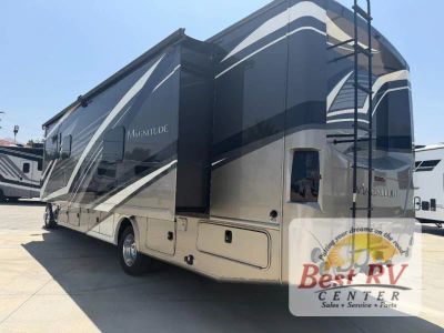 2022 Thor Motor Coach Magnitude - Photo 6