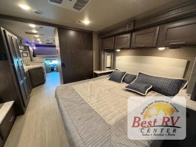 2022 Thor Motor Coach Magnitude - Photo 66