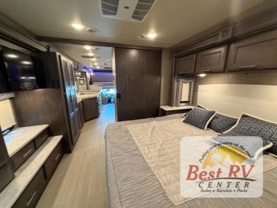 2022 Thor Motor Coach Magnitude - Photo 69