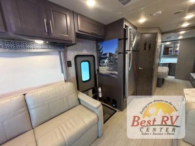 2022 Thor Motor Coach Magnitude - Photo 22