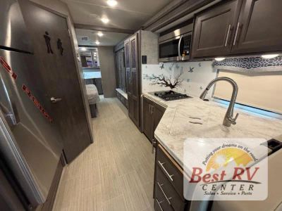 2022 Thor Motor Coach Magnitude - Photo 29