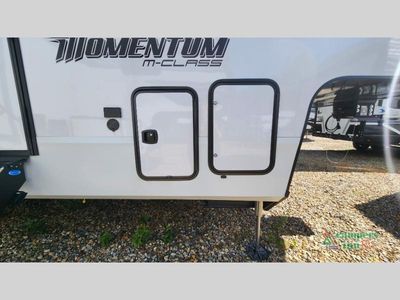 2026 Grand Design Momentum M-Class - Photo 8