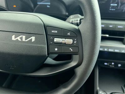 2026 Kia K4 — photo 18 view