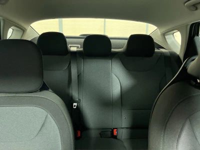 2026 Kia K4 — photo 32 view