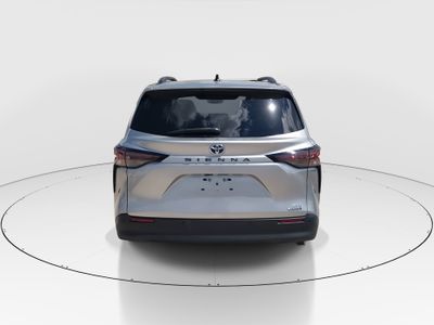 2024 Toyota Sienna - Photo 6