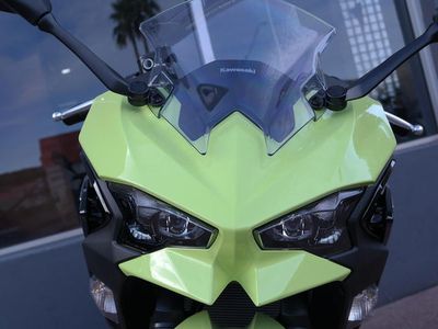 2026 Kawasaki Ninja 500 ABS Metallic Yellowish Green/Ebony - Photo 8