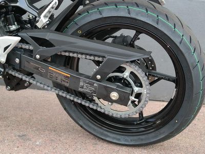 2026 Kawasaki Ninja 500 ABS Metallic Yellowish Green/Ebony - Photo 14