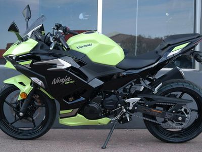 2026 Kawasaki Ninja 500 ABS Metallic Yellowish Green/Ebony - Photo 6