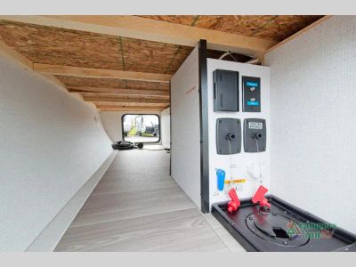 2027 Grand Design Transcend One — photo 39 view