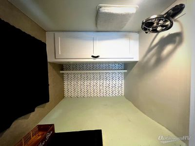 2018 Winnebago Minnie — photo 14 view