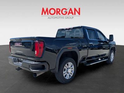2021 GMC Sierra 2500HD — interior view