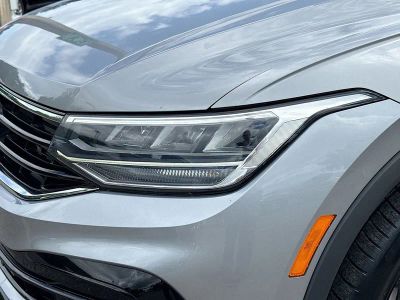 2023 Volkswagen Tiguan — photo 9 view