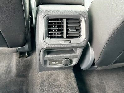 2023 Volkswagen Tiguan — photo 18 view