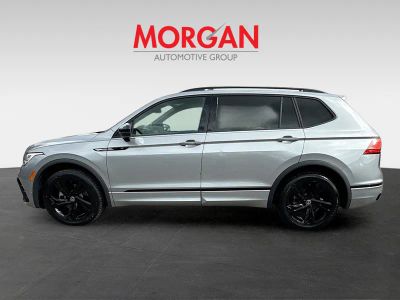 2023 Volkswagen Tiguan — engine compartment view