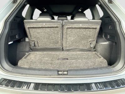 2023 Volkswagen Tiguan — photo 11 view