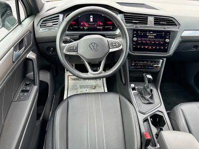 2023 Volkswagen Tiguan — photo 15 view