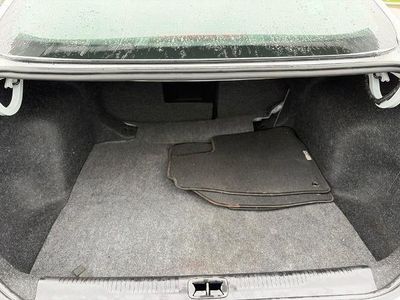 2016 Chrysler 200 - Photo 32
