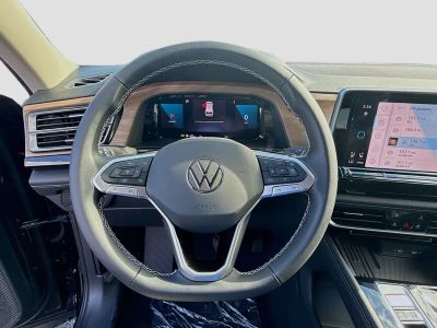 2026 Volkswagen Atlas — photo 10 view