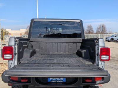 2022 Jeep Gladiator - Photo 24