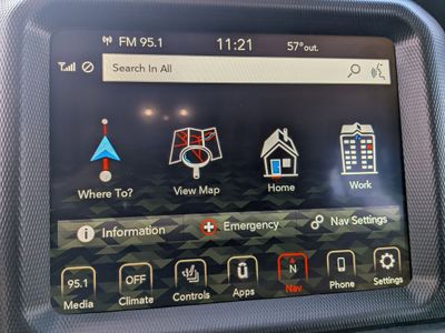 2022 Jeep Gladiator - Photo 17