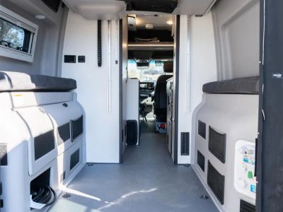 2026 Winnebago REVEL SPORT - Photo 17