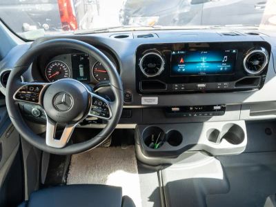 2026 Winnebago REVEL SPORT - Photo 3