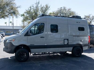 2026 Winnebago REVEL SPORT - Photo 18
