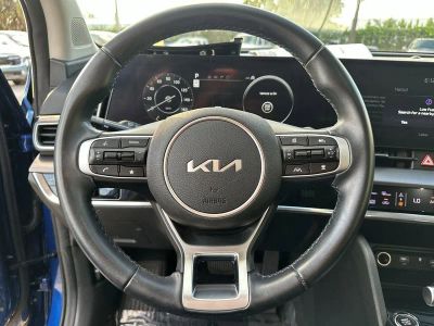 2023 Kia Sportage — photo 11 view
