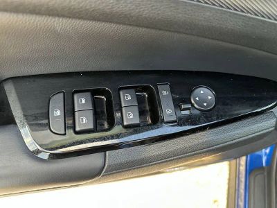 2023 Kia Sportage — photo 15 view